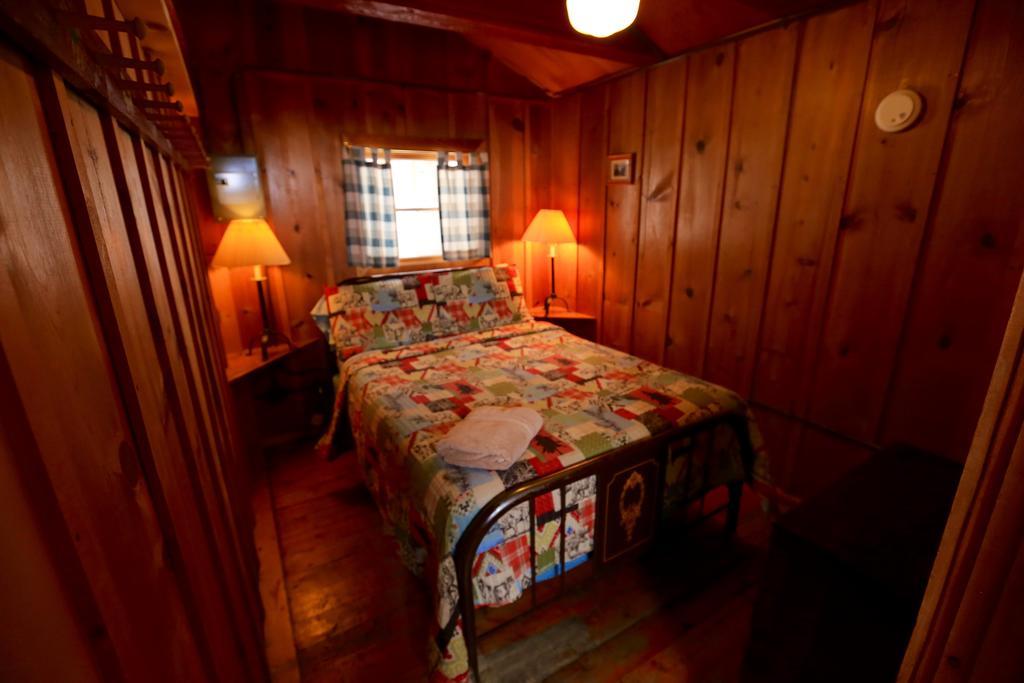 The Cabins At Historic Columbine Clark Екстериор снимка