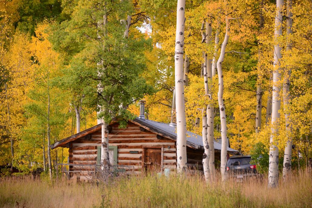 The Cabins At Historic Columbine Clark Екстериор снимка
